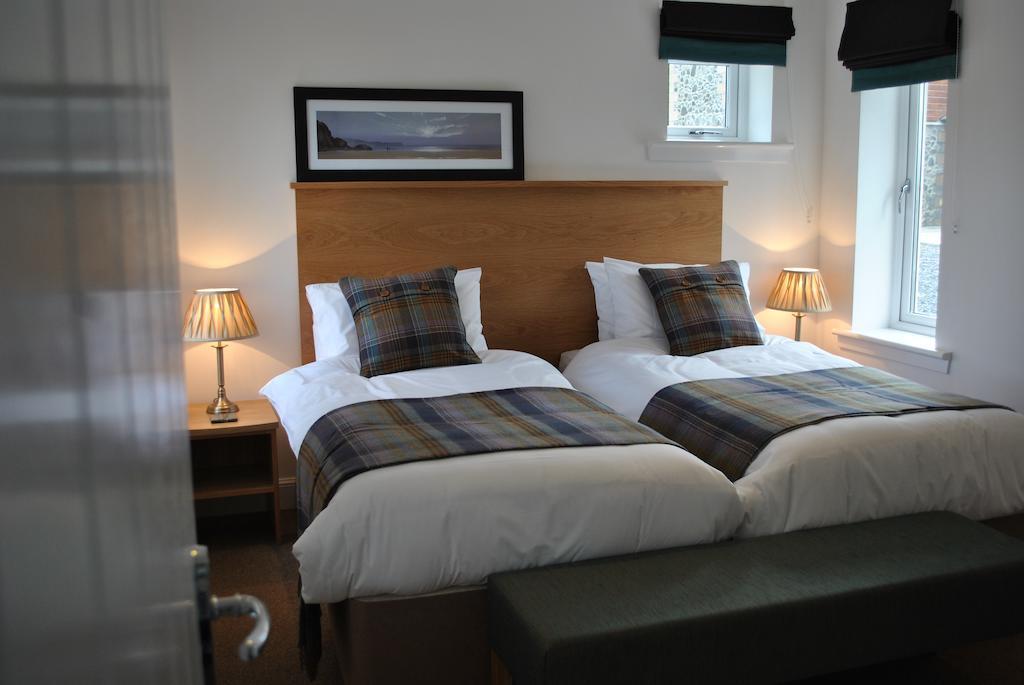 Elderburn Lodges St. Andrews Room photo